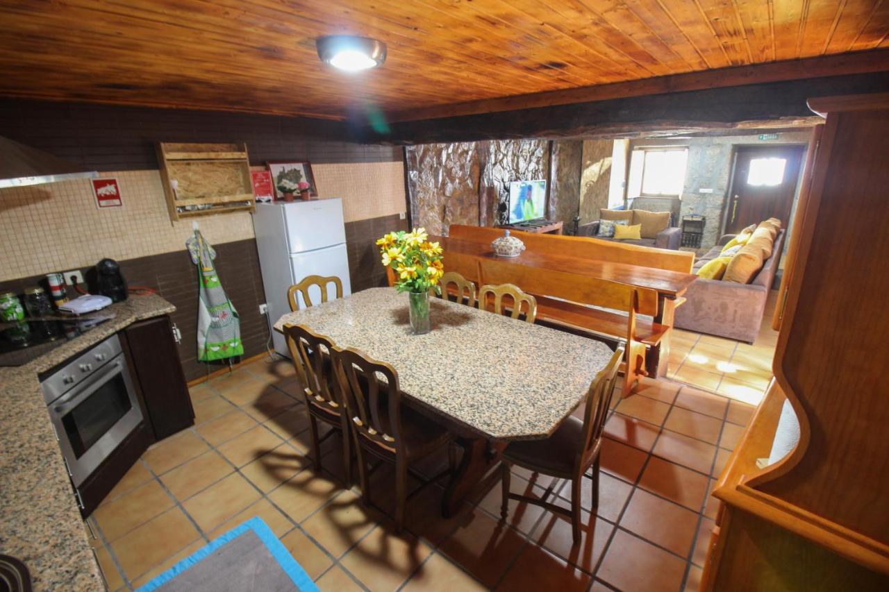 Casa Viade Hotel Montalegre Buitenkant foto